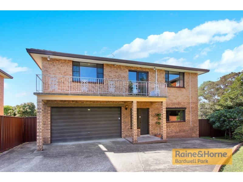 17a St Albans Road, Kingsgrove NSW 2208