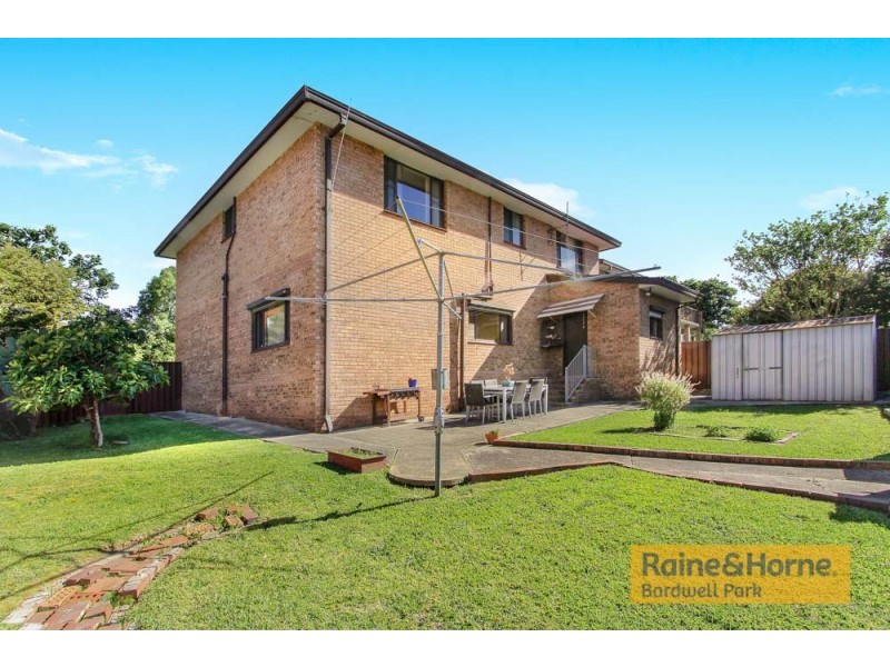17a St Albans Road, Kingsgrove NSW 2208