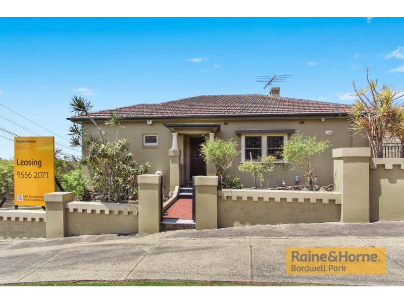 1 Trewilga Avenue, Earlwood NSW 2206