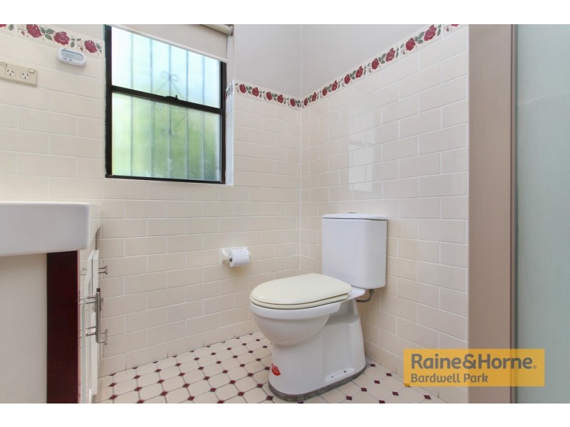 1 Trewilga Avenue, Earlwood NSW 2206