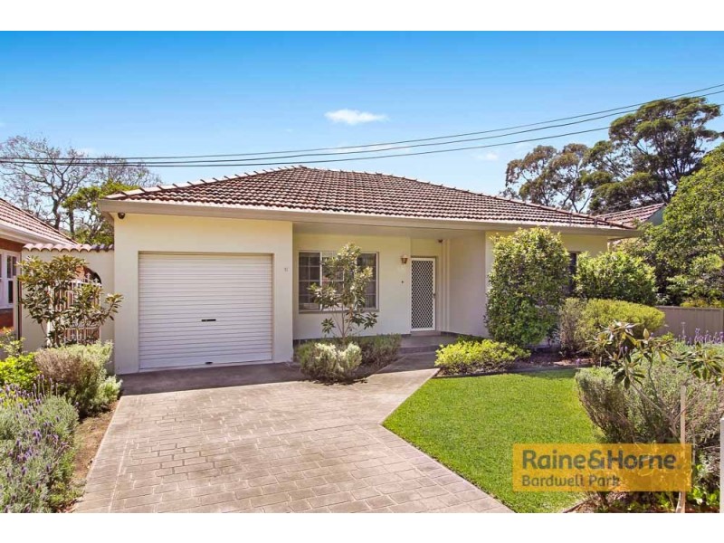 11 Peacock Street, Bardwell Park NSW 2207
