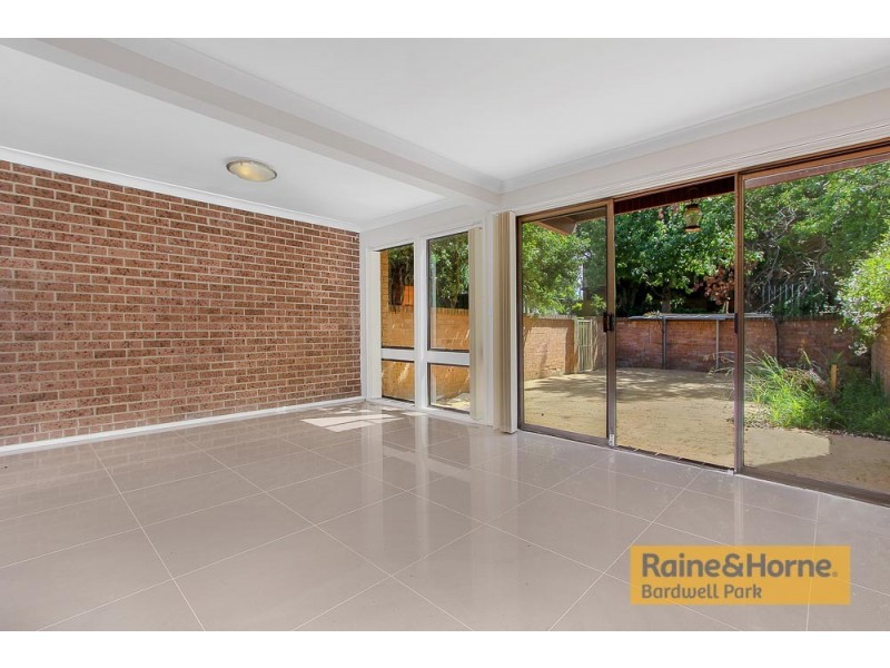2/42-44 Fuller Street, Chester Hill NSW 2162