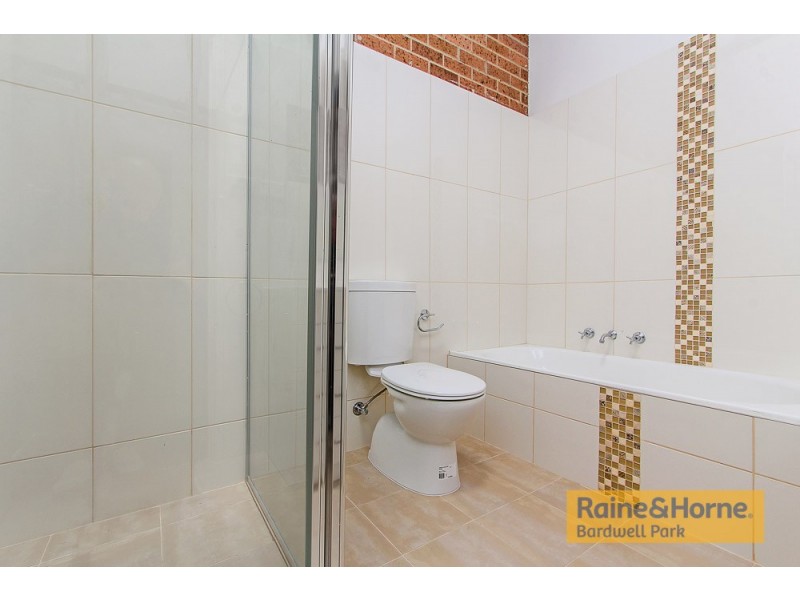 2/42-44 Fuller Street, Chester Hill NSW 2162