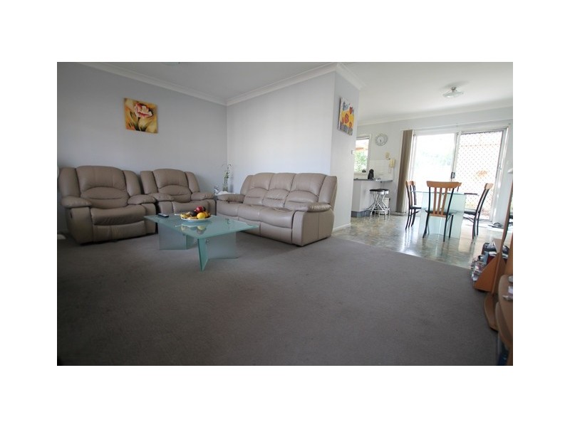 5/8 Wiruna Crescent, Narwee NSW 2209