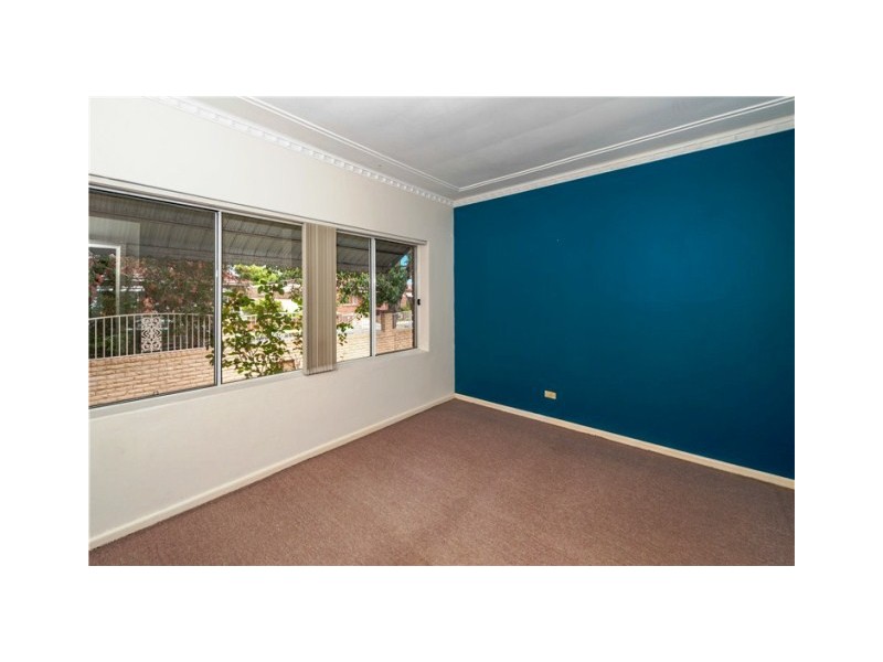 2 Turon Avenue, Kingsgrove NSW 2208