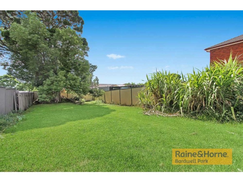 68 Dennis Street, Lakemba NSW 2195