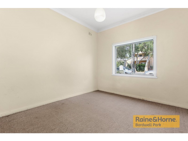 68 Dennis Street, Lakemba NSW 2195