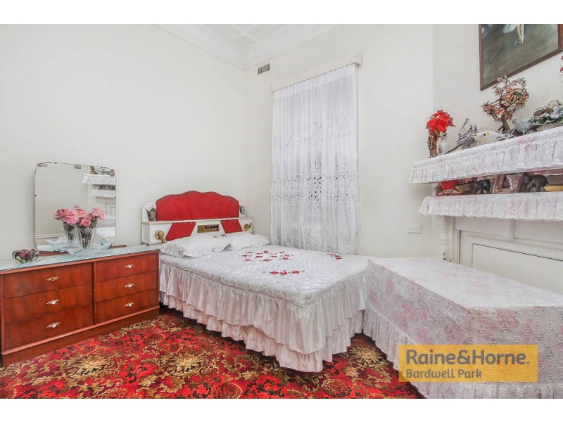 7 Enfield Street, Marrickville NSW 2204