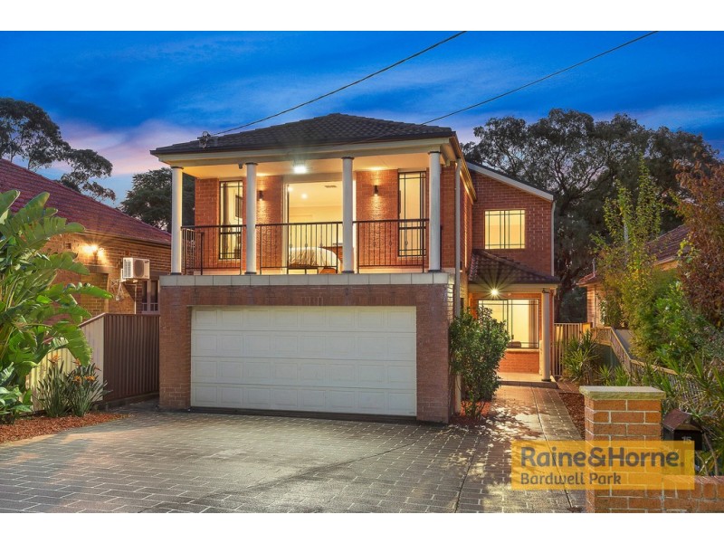 15 Oatley Street, Kingsgrove NSW 2208