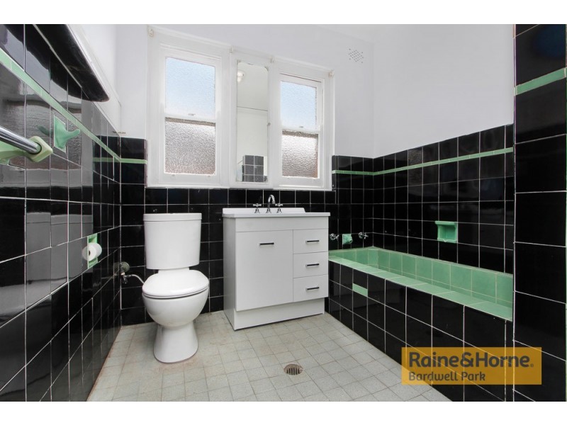 1 Slade Road, Bardwell Park NSW 2207