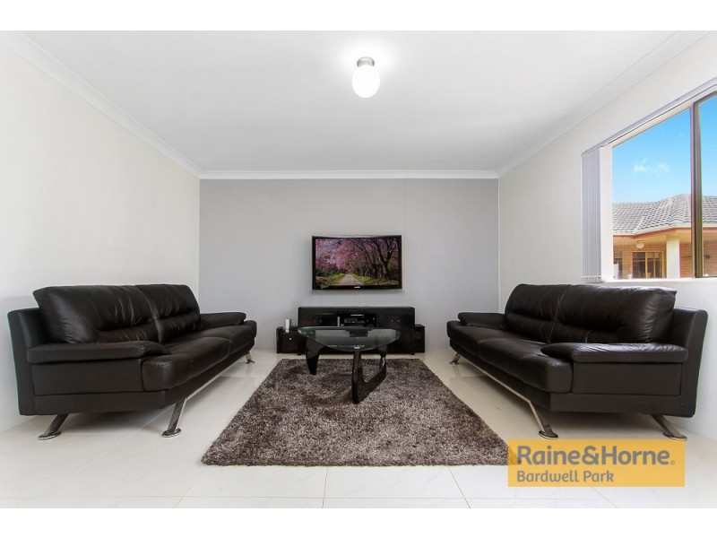 18/1 Hillview Street, Roselands NSW 2196