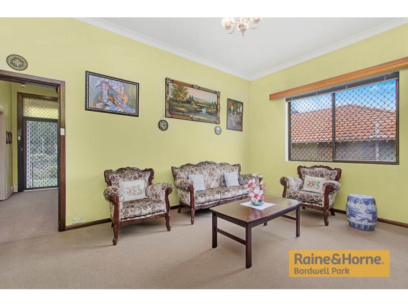 6 Bexley Road, Campsie NSW 2194