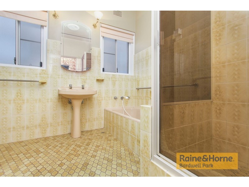 1 Richard Lane, Bardwell Park NSW 2207