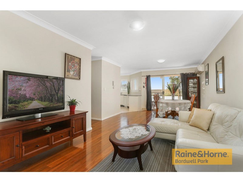 26/1 Hillview Street, Roselands NSW 2196