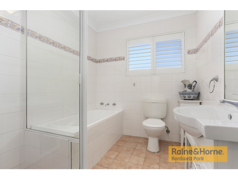 26/1 Hillview Street, Roselands NSW 2196