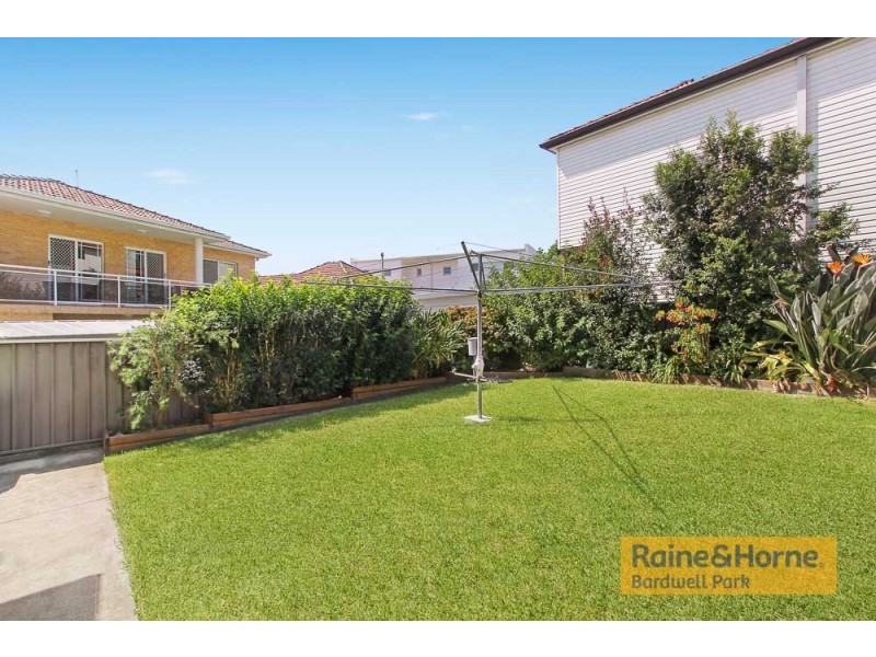 4 Glen Avon Avenue, Narwee NSW 2209