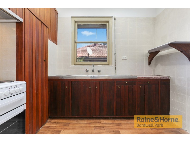 5 Bray Avenue, Earlwood NSW 2206