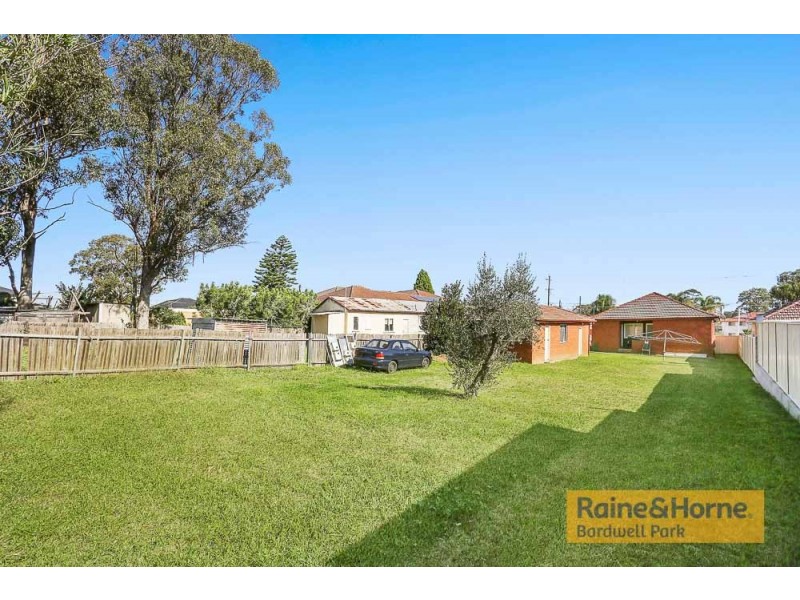 26-28 Carnation Avenue, Casula NSW 2170