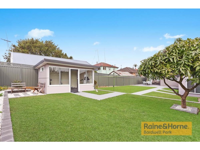 60 Preddys Road, Bexley NSW 2207