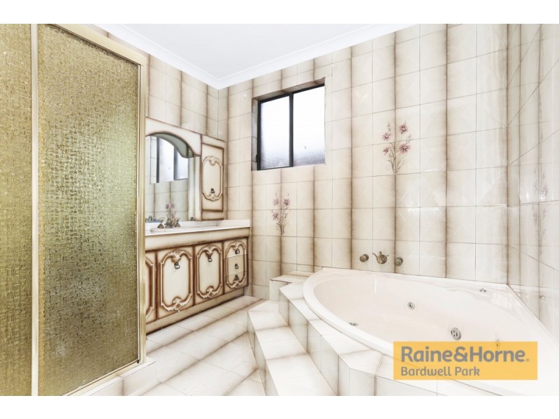 16 Rickard Street, Turrella NSW 2205