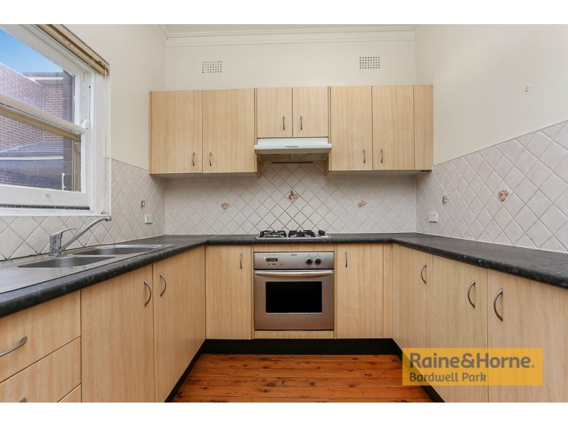 14 Nicholas Avenue, Campsie NSW 2194