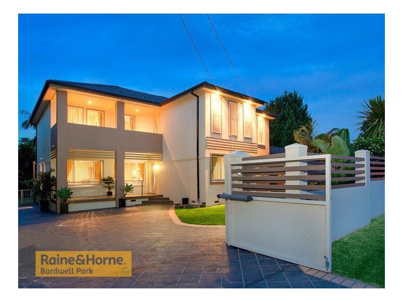 69 Clyde Avenue, Moorebank NSW 2170