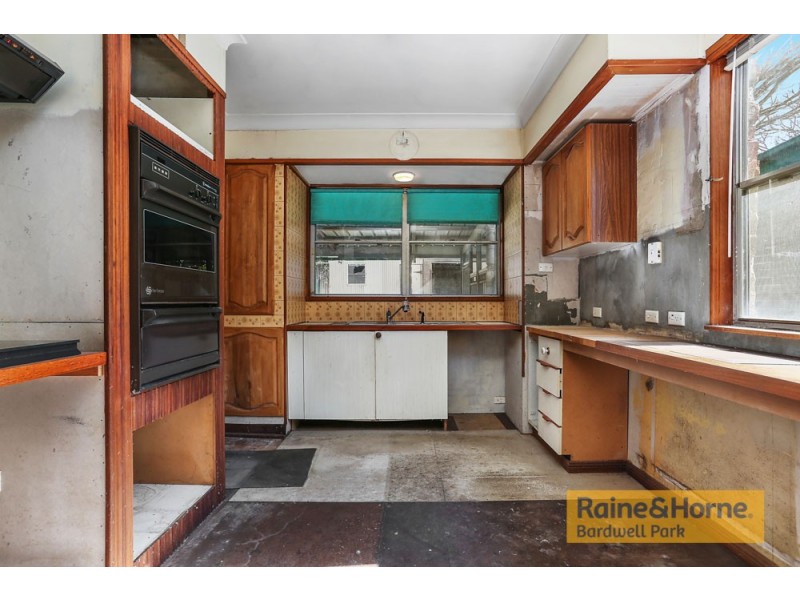 42 Starkey Street, Hurlstone Park NSW 2193