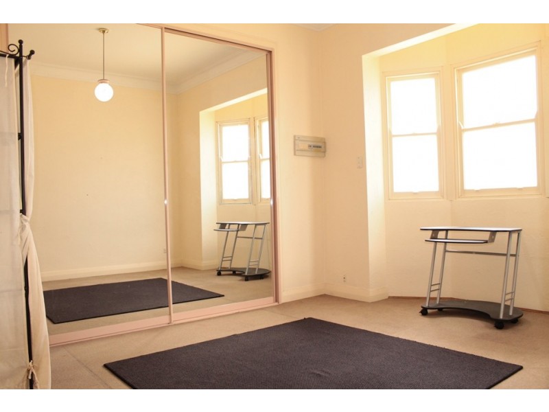 4 Gipps Street, Bardwell Valley NSW 2207