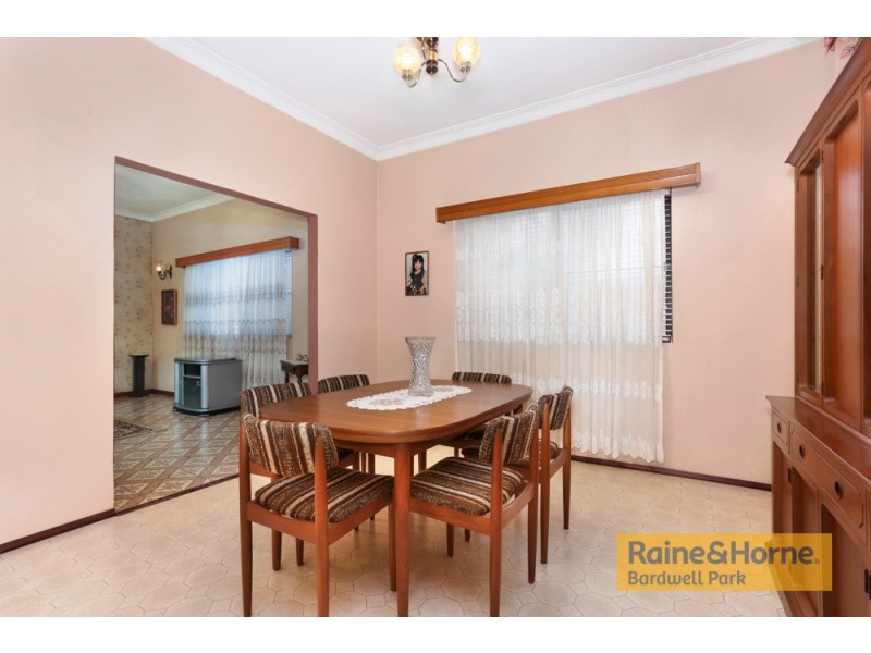 19 Bexley Road, Campsie NSW 2194