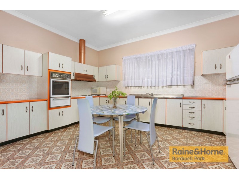 19 Bexley Road, Campsie NSW 2194