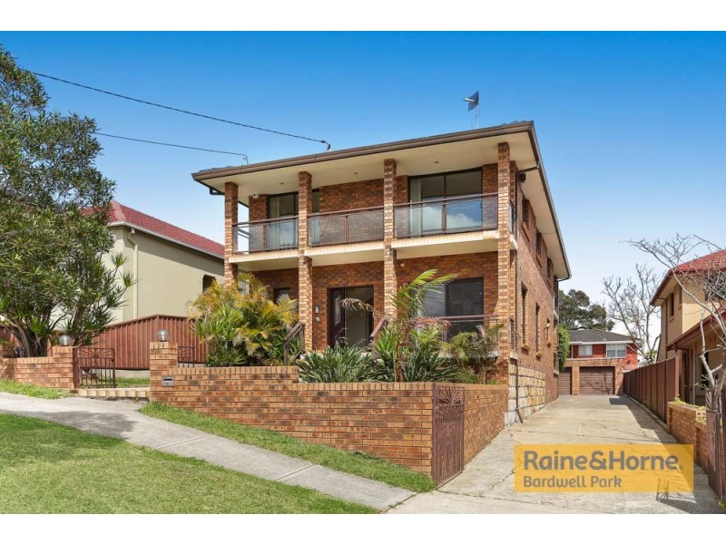 16 Mooney Avenue, Earlwood NSW 2206