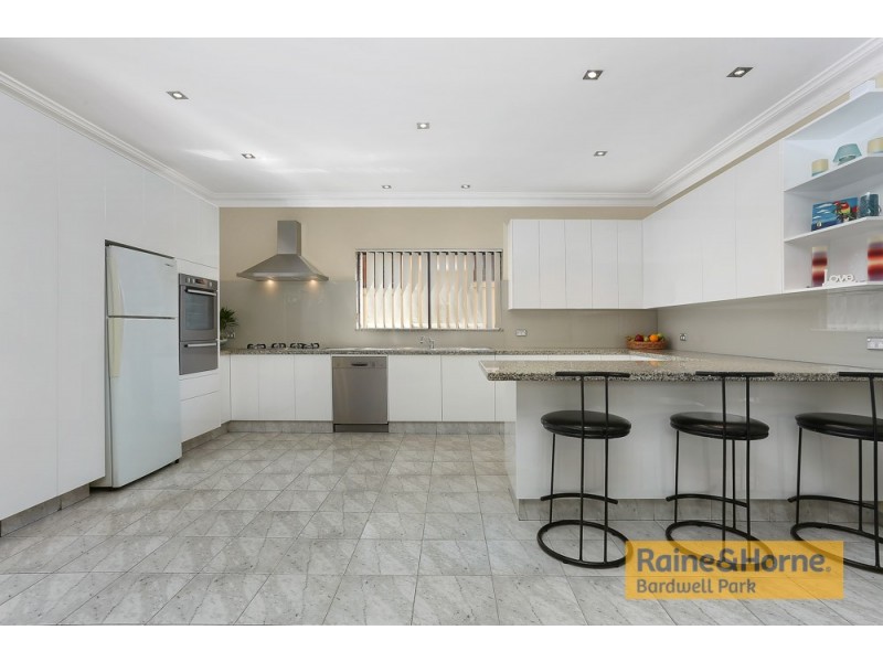 16 Mooney Avenue, Earlwood NSW 2206