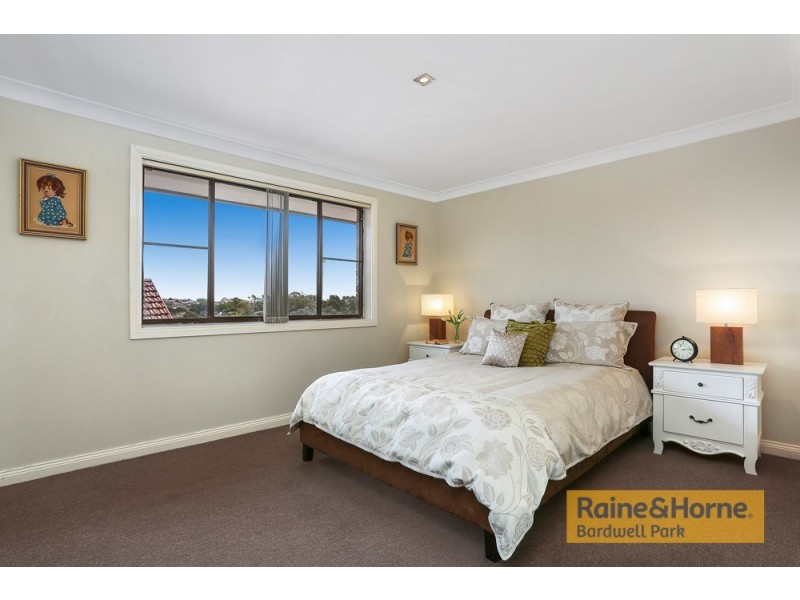 16 Mooney Avenue, Earlwood NSW 2206