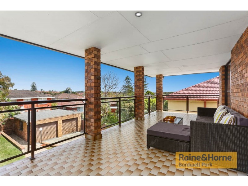 16 Mooney Avenue, Earlwood NSW 2206