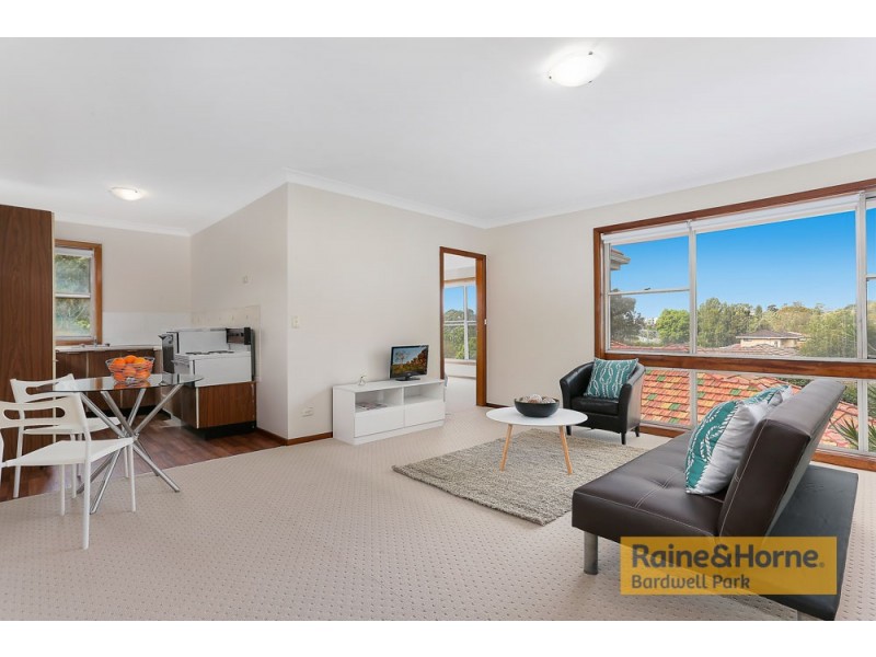 17 May Street, Bardwell Park NSW 2207