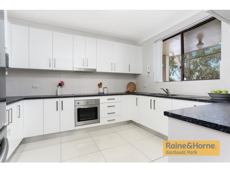 29/8-14 Swan Street, Revesby NSW 2212