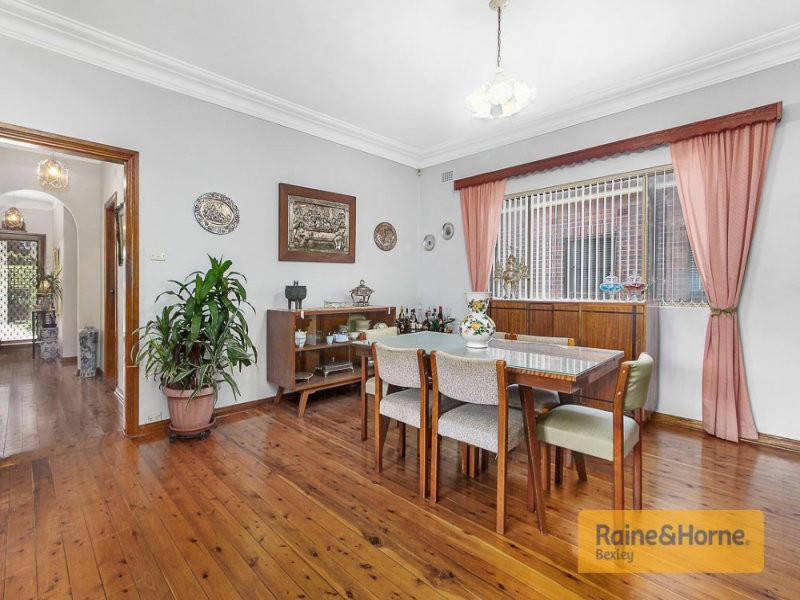 3 Johnston Street, Earlwood NSW 2206
