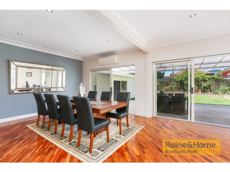 16 Turton Ave, Clemton Park NSW 2206