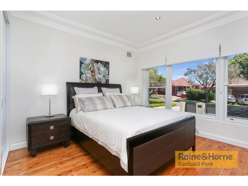 16 Turton Ave, Clemton Park NSW 2206