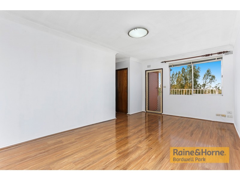 21/5 Phillip Street, Roselands NSW 2196