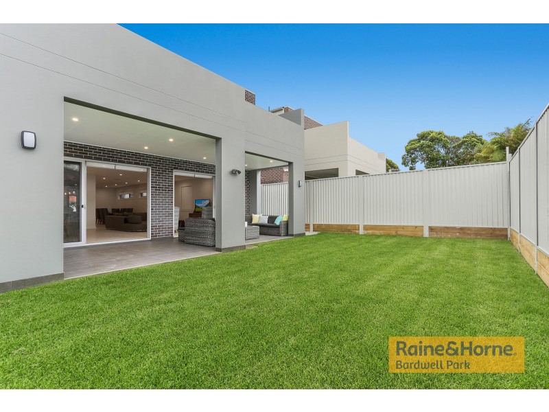 92 Armitree Street, Kingsgrove NSW 2208