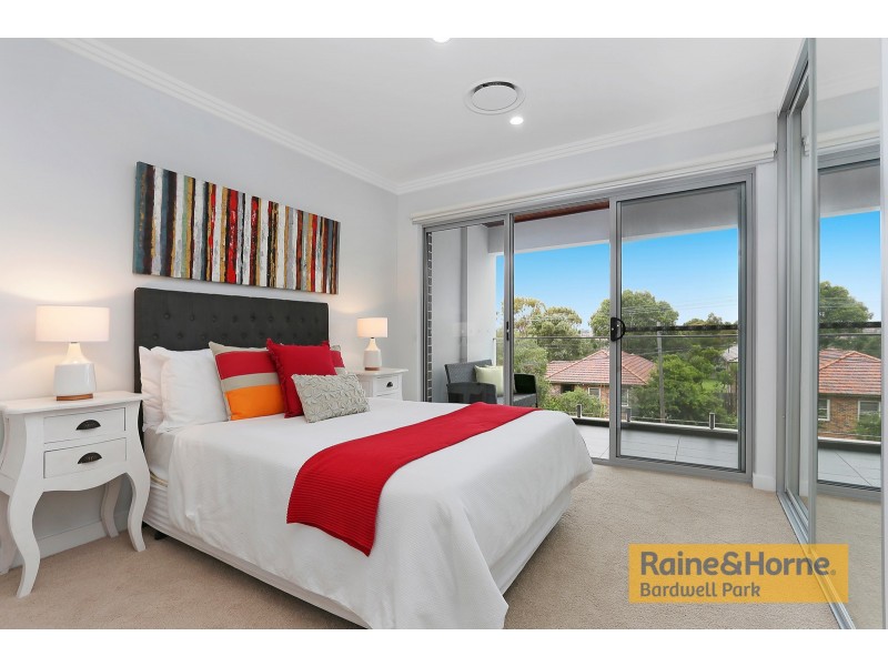 20A Bykool Avenue, Kingsgrove NSW 2208