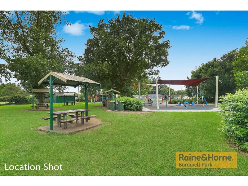 11/25 Cambridge Street, Penshurst NSW 2222