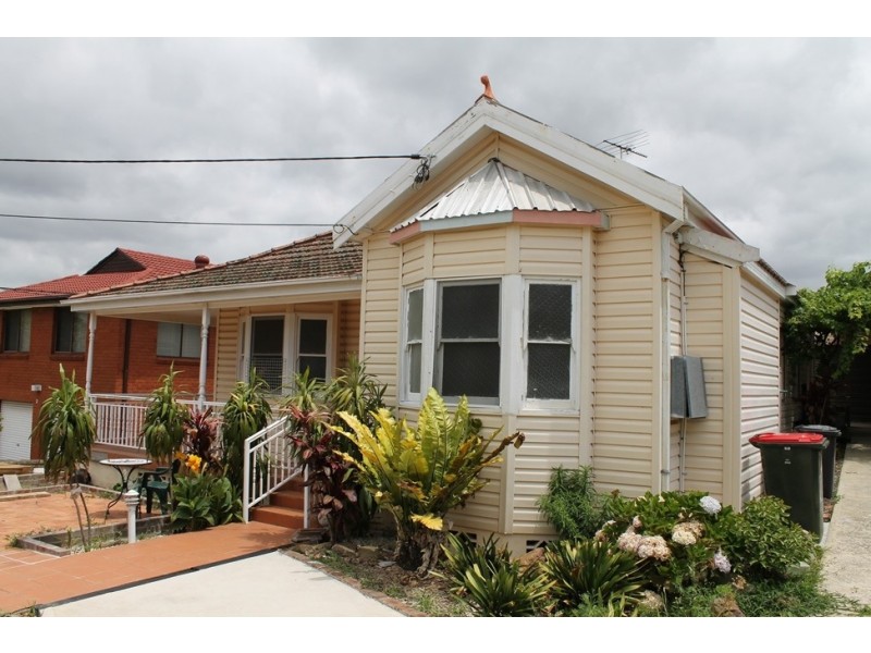 4 Gipps Street, Bardwell Valley NSW 2207