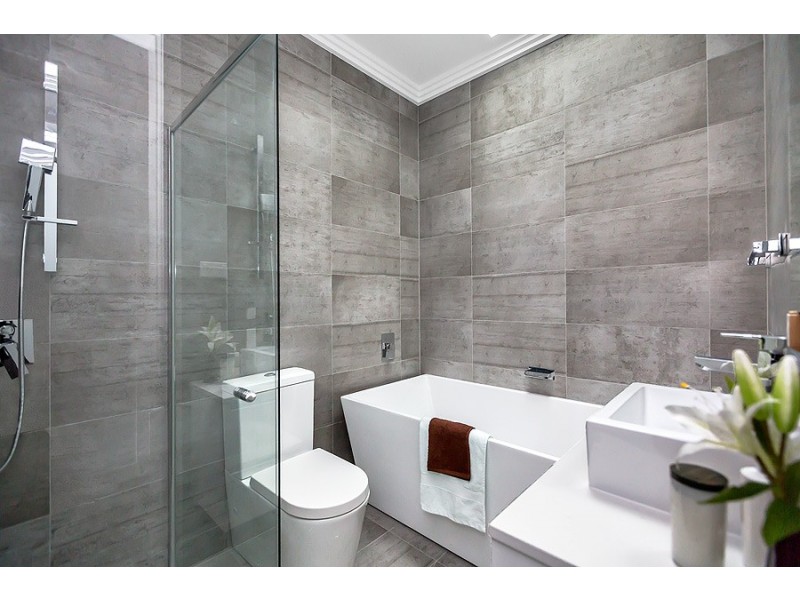 20B Bykool Avenue, Kingsgrove NSW 2208