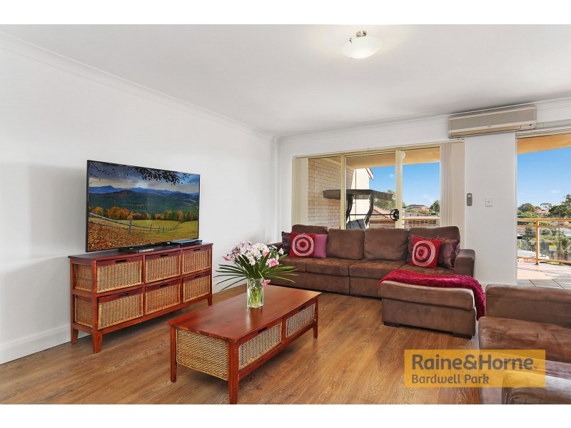 14/1 Hillview Street, Roselands NSW 2196