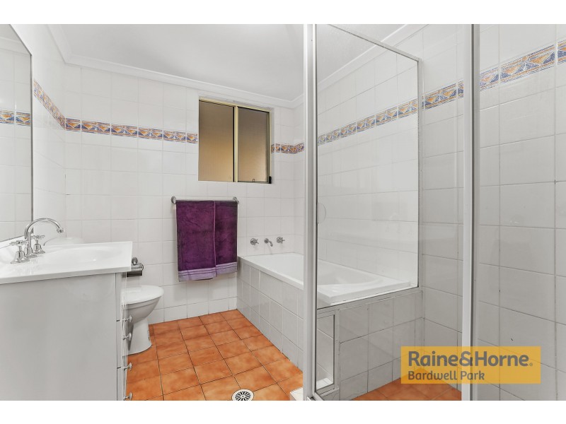 14/1 Hillview Street, Roselands NSW 2196