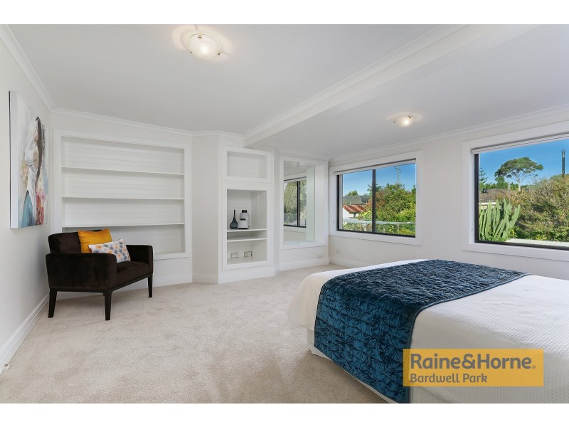 17 Kenyon Road, Bexley NSW 2207