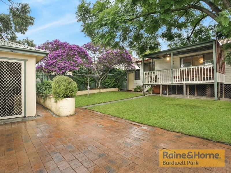 24 McGirr Street, Padstow NSW 2211