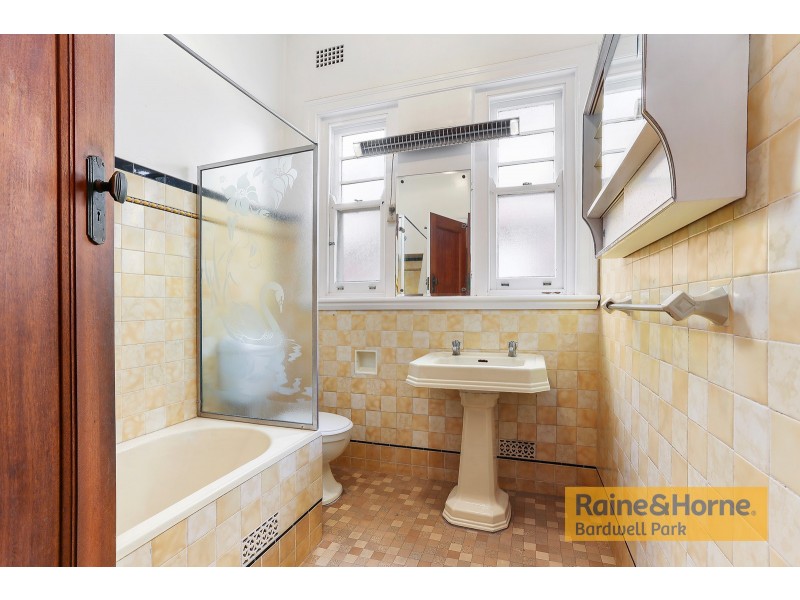 30 Osroy Avenue, Earlwood NSW 2206